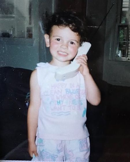 Esther Kim has two siblings.